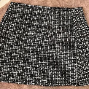 Tweed Pencil Skirt in Black and White